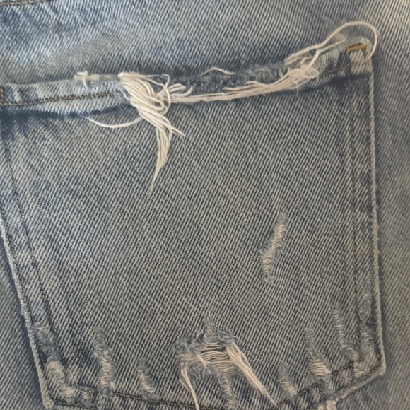 Agolde Distressed Denim Shorts size 27 - Picture 8 of 10